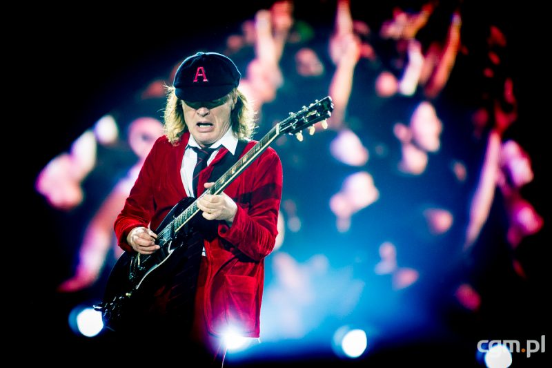 AC/DC
