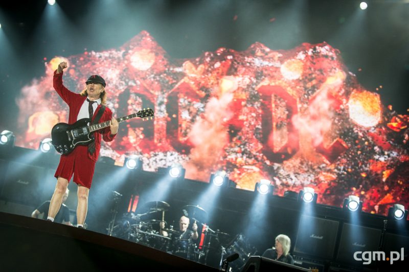 AC/DC
