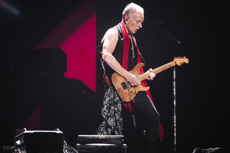 The World Tour: Def Leppard & Mötley Crüe