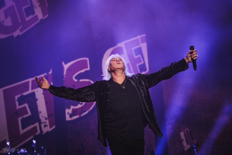 The World Tour: Def Leppard & Mötley Crüe