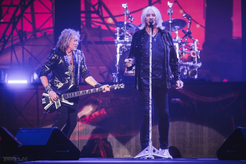 The World Tour: Def Leppard & Mötley Crüe