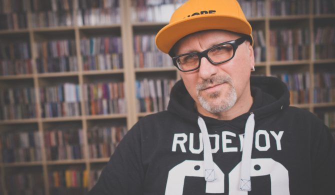 NAJGORSZE PYTANIA: Reggaenerator (Vavamuffin) NAJGORSZE PYTANIA: Reggaenerator (Vavamuffin)