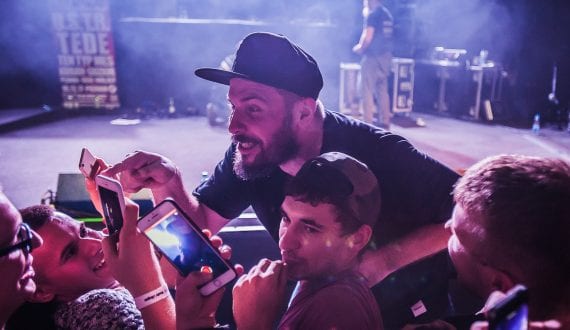 O.S.T.R., Mes, Tede i inni na zdjęciach z B17