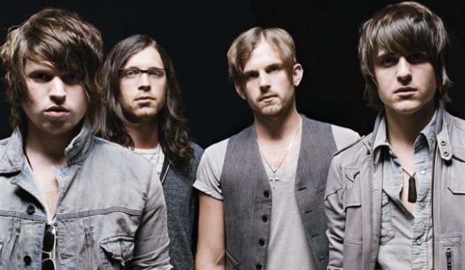 Kings Of Leon Ze Złotą Płytą Kings Of Leon Ze Złotą Płytą
