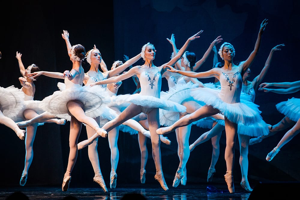 Rosyjscy mistrzowie baletu wystąpią w ośmiu miastach