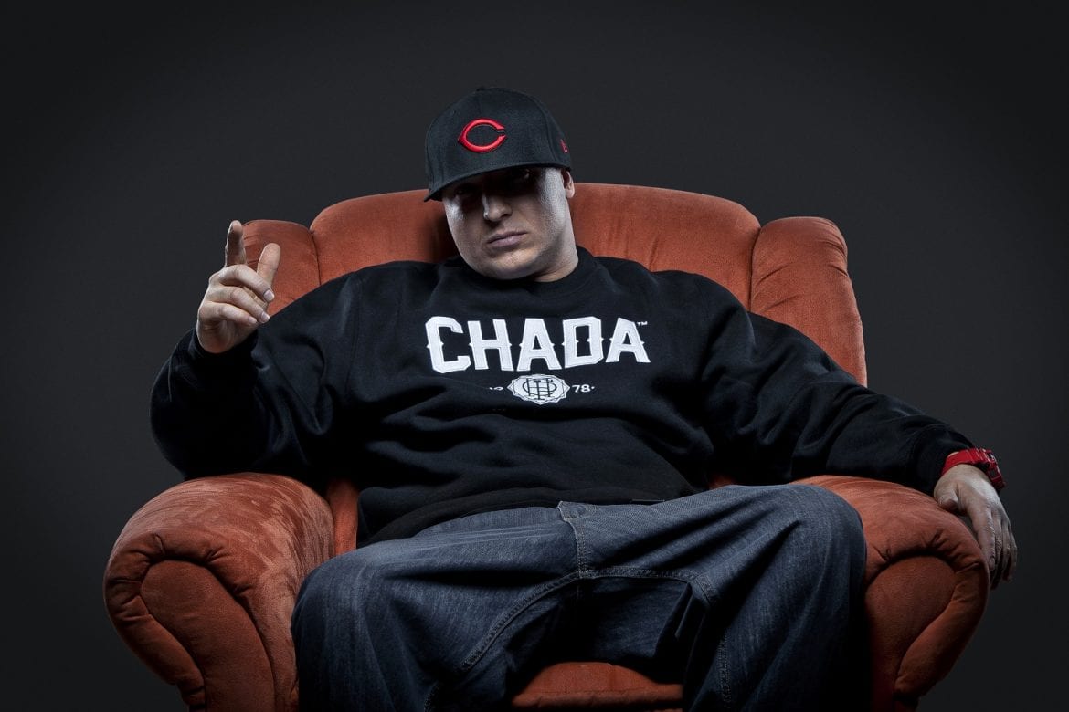 Krzysztof Kozak sugeruje, że Chada „naliczał” DJ-a 600V. Stanowcza reakcja producenta