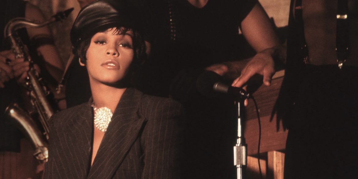 Whitney Houston żyła w związku ze swoją asystentką?