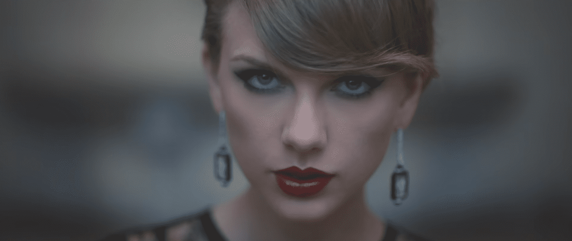 Taylor Swift znów atakuje swoją byłą wytwórnię