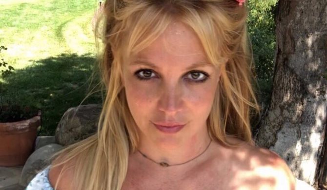 Britney Spears ranna po kłótni z partnerem? Karetka pod hotelem, w którym zatrzymała się wokalistka