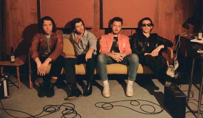 Nowy singiel Arctic Monkeys już dostępny