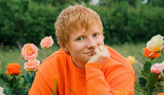 Ed Sheeran przeprasza fanów za nudne materiały i zapowiada „dziwaczne g***o”