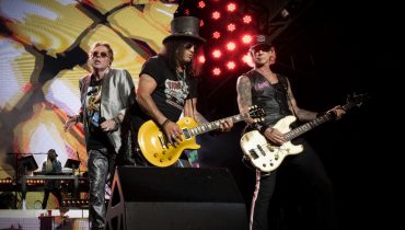 Guns N’ Roses „próbują nagrać nowy album”