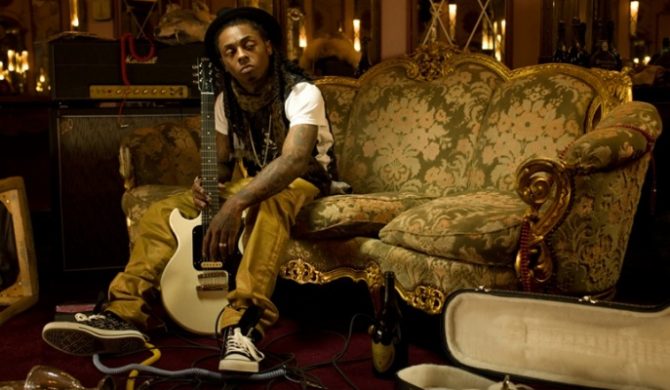 Teledysk: Lil Wayne – „Runnin”