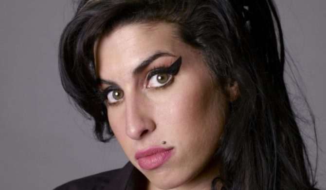 Ojciec Amy Winehouse idzie w ślady córki