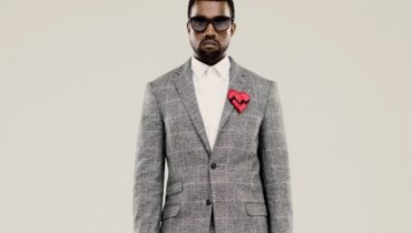 Kanye West pokazuje okładkę