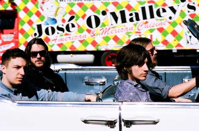Arctic Monkeys ocenzurowani w Stanach
