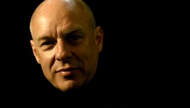 Brian Eno wyda EP-kę