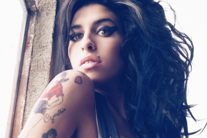 Jest ostatni utwór Amy Winehouse
