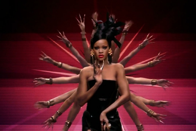 Rihanna w klipie Coldplay