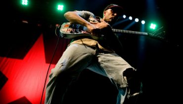 Tom Morello nagrał z wokalistami System Of A Down i Rise Against – audio