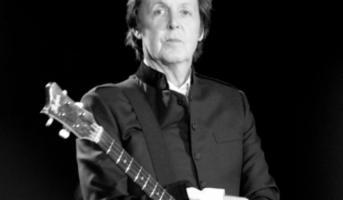 Paul McCartney w świątecznym kowerze – audio