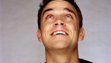 Robbie Williams naśmiewa się z Brit Awards