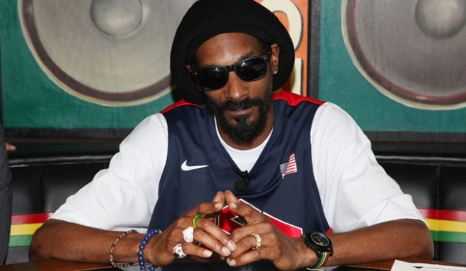 Snoop Lion bawił się w alfonsa