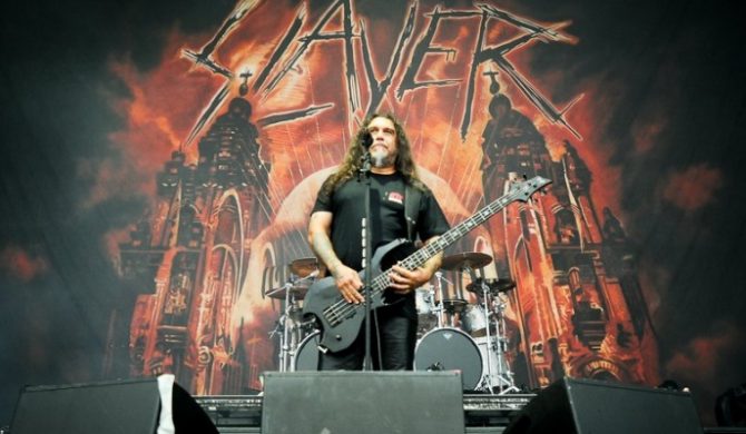 „Cast the First Stone” – premierowy utwór Slayera