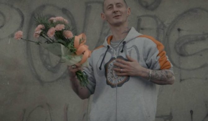 „Kocham cię, robaczku” – nowy klip Gangu Albanii