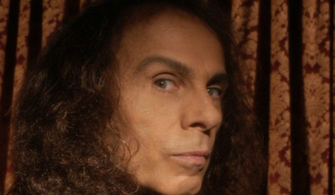 Ronnie James Dio w szpitalu