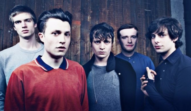 The Maccabees z Roots Manuvą