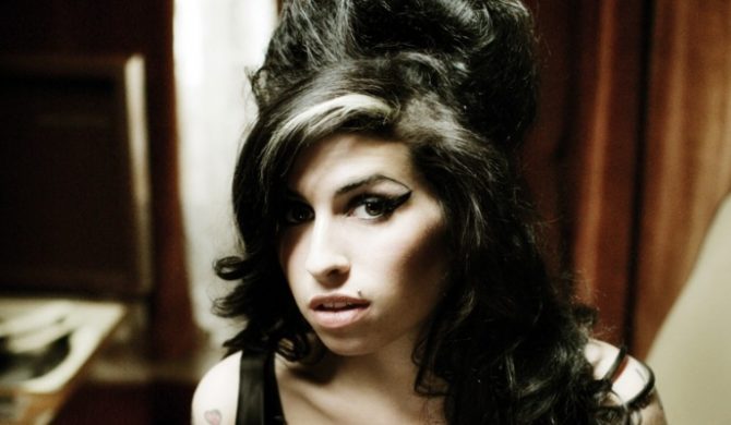 Amy Winehouse wraca na Jamajkę
