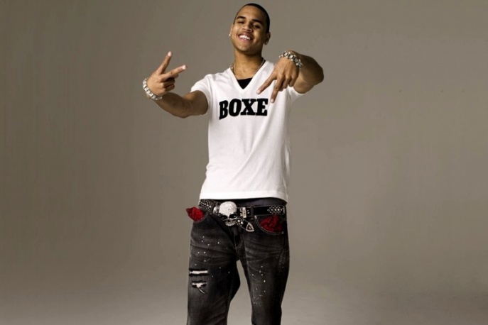 Teledysk: Chris Brown – „Holla at Me”