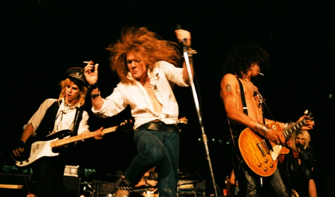 Axl Rose: „Pracujemy nad nowym materiałem” Axl Rose: „Pracujemy nad nowym materiałem”