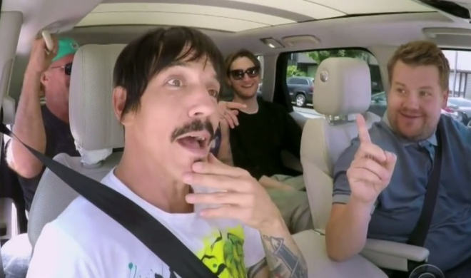 Wokalista Red Hot Chili Peppers uratował życie dziecka w trakcie kręcenia „Carpool Karaoke”