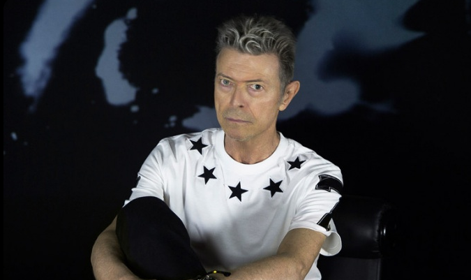 Posłuchaj premierowego utworu Davida Bowiego