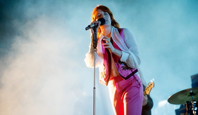 Dwie nowe piosenki Florence And The Machine. A do tego cover klasyka