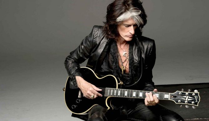 Joe Perry z Aerosmith trafił do nowojorskiego szpitala Joe Perry z Aerosmith trafił do nowojorskiego szpitala