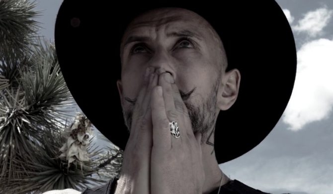 Me And That Man – „Cross My Heart And Hope To Die” (wideo) Me And That Man – „Cross My Heart And Hope To Die” (wideo)