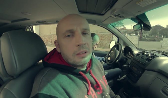 Peja i Brahu zapraszają za kulisy nowego klipu Slums Attack Peja i Brahu zapraszają za kulisy nowego klipu Slums Attack
