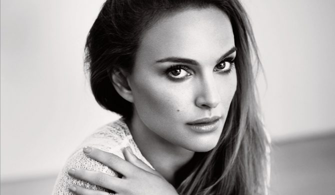 Natalie Portman w nowym teledysku Jamesa Blake’a Natalie Portman w nowym teledysku Jamesa Blake’a