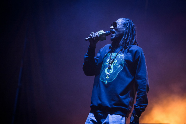 Snoop Dogg i Migos w kawałku promującym „Rodzinę Addamsów”