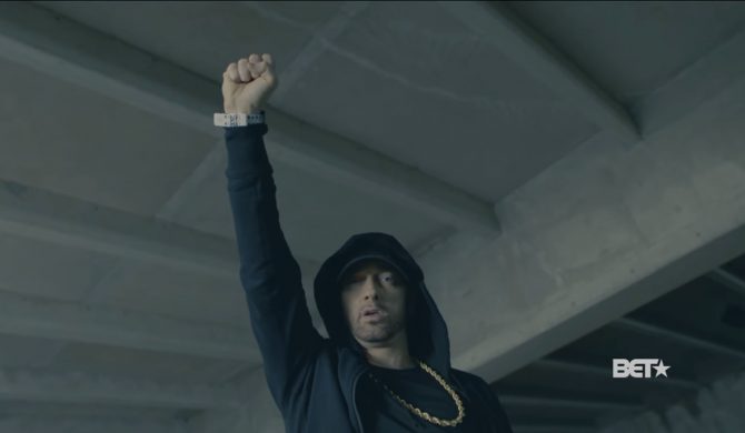 Eminem zapowiada płytę zmyślną kampanią