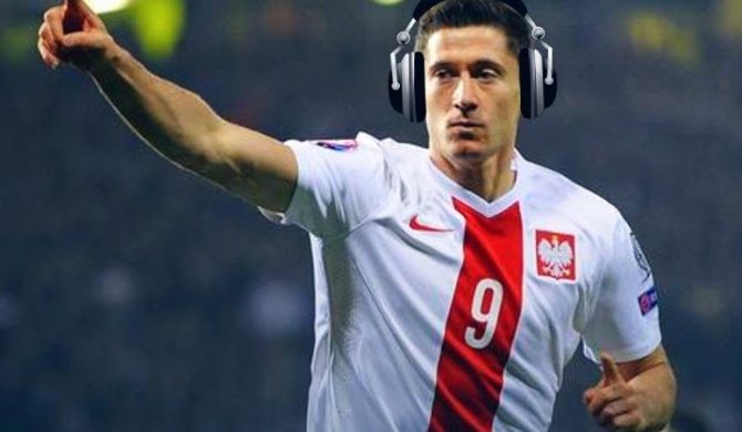 Wywiad z Robertem Lewandowskim coverem Jeden Osiem L