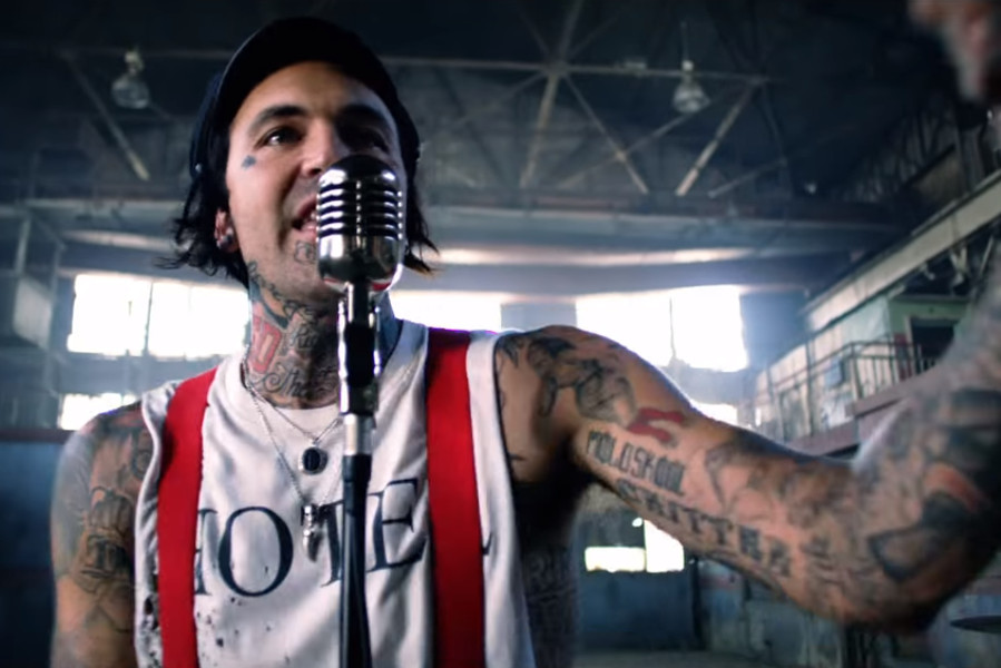 Yelawolf z nowym singlem i okładką płyty