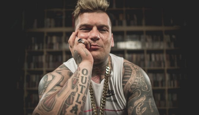 Popek: „Kizo musi zmyć plamę, którą położył na ringu”