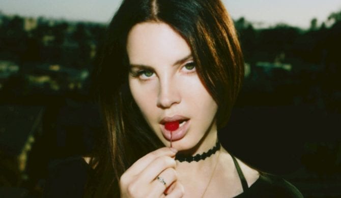 Lana Del Rey nagrała audiobooka. Ukaże się na winylu i kasecie magnetofonowej