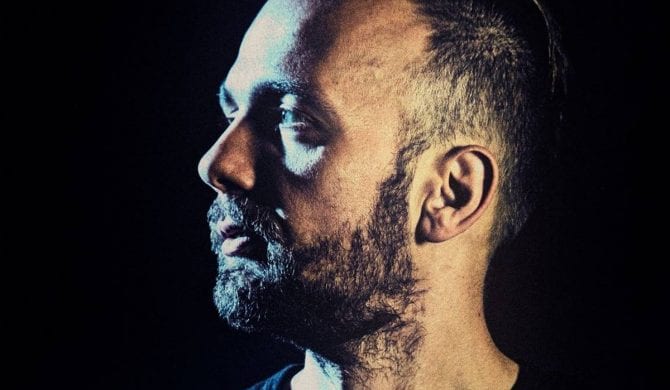 DGE x Matheo: „Po trzecim utworze będziecie musieli zrobić przerwę w odsłuchu” DGE x Matheo: „Po trzecim utworze będziecie musieli zrobić przerwę w odsłuchu”