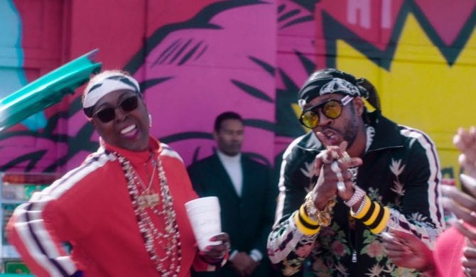 2 Chainz z mamą w nowym klipie 2 Chainz z mamą w nowym klipie