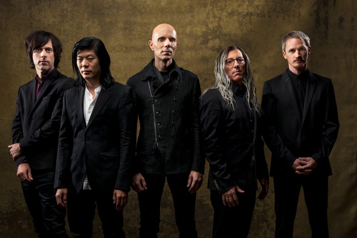 James Iha nie zagra na trasie A Perfect Circle